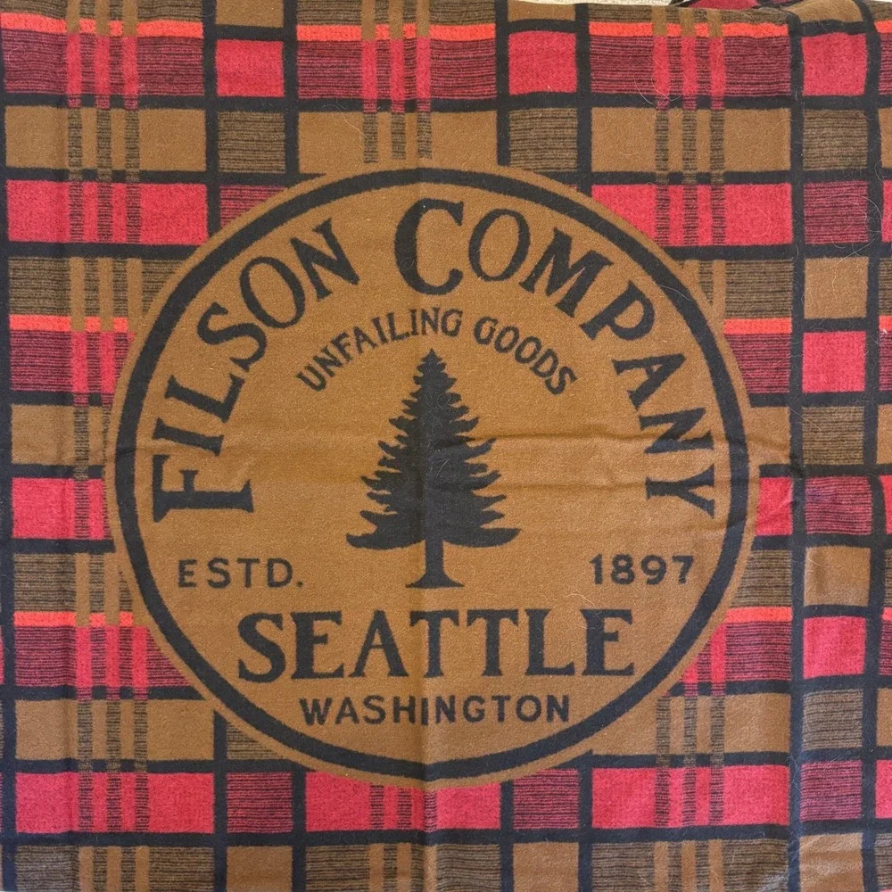 Filson Seattle Plaid Wool Blanket Pine Tree Logo Red Olive Brown 20203878 NWT